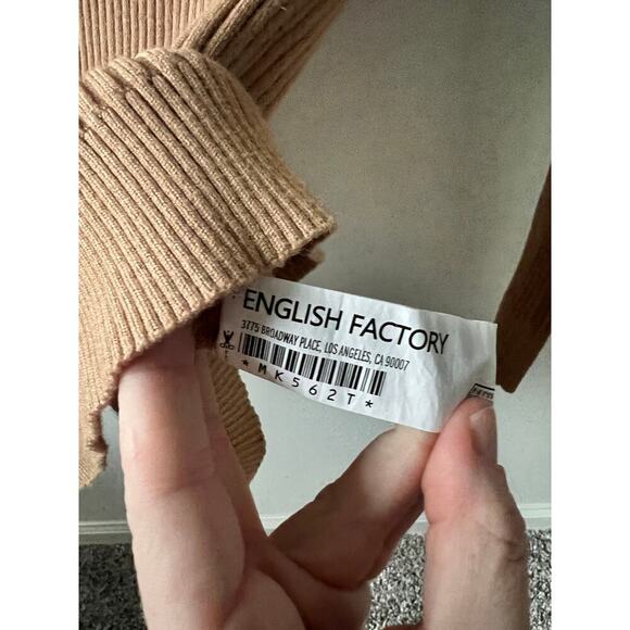 English Factory off the shoulder sweater women's size medium - Picture 6 of 7